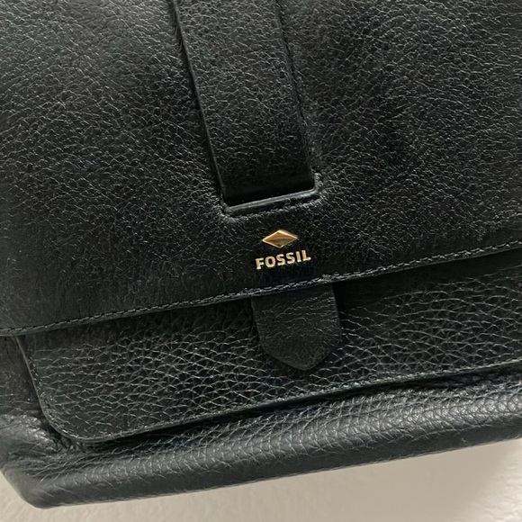 Black Fossil Hand Bag